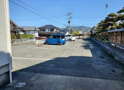 【駐車場】 | 熊本県玉名市築地　一棟売アパート