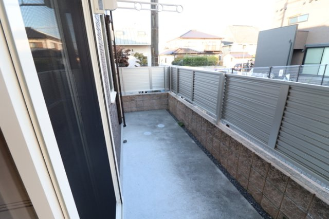 熊本市南区南高江７丁目のアパートのバルコニー
