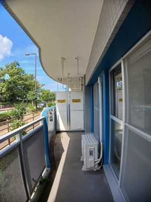 【バルコニー】 | アズゥ－ル | バルコニー付きです