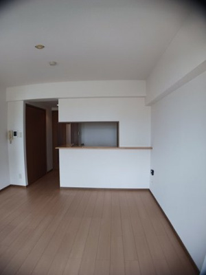 【居間・リビング】 | アズゥ－ル | 使いやすいリビングです