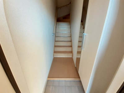 【玄関】 | ラ・カーサ・フェリーチェA