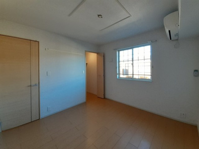 【洋室】 | ラ・カーサ・フェリーチェA