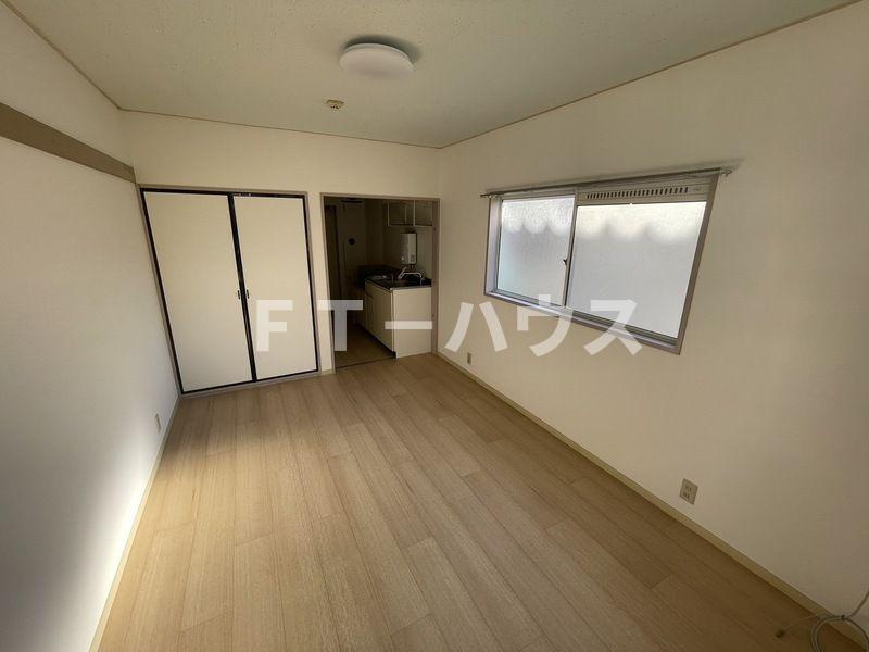 コーポ四季 の居間・リビング