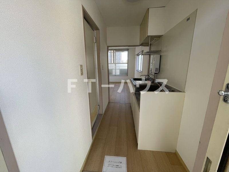 コーポ四季 の内装