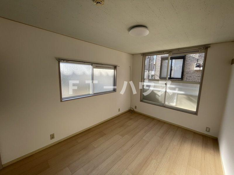 コーポ四季 の居間・リビング