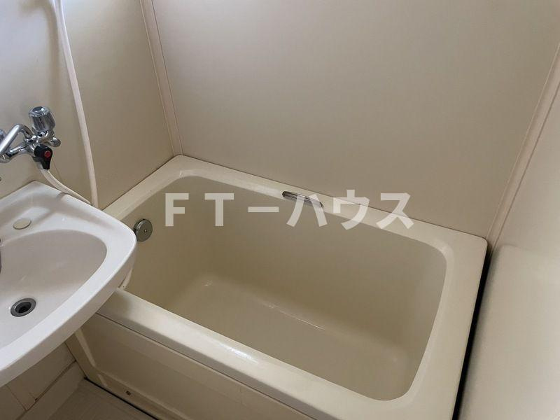 コーポ四季 の浴室