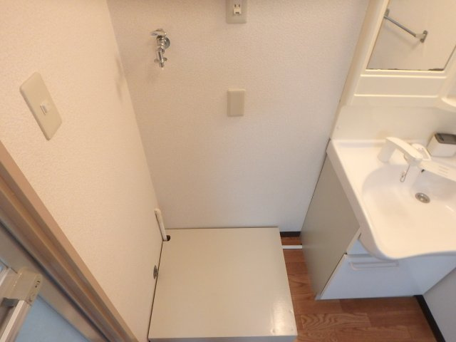 【その他】 | 加島第２マンション | 室内に洗濯置きがございます