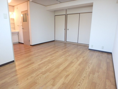 【居間・リビング】 | 加島第２マンション | ゆったり過ごせるリビングです