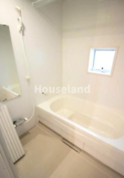 今福戸建の浴室