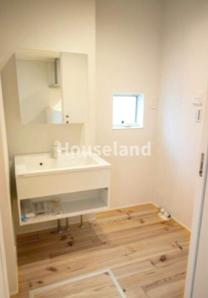 今福戸建の洗面所