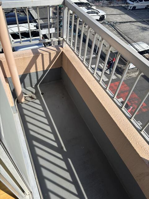 市川ハイムのバルコニー