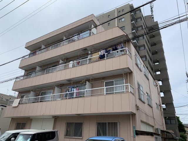 市川ハイムの外観