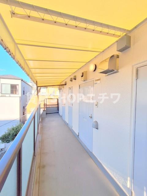 シャトレー富ヶ谷のエントランス