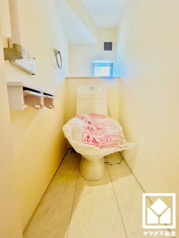 宇治市伊勢田町南遊田　1号棟のトイレ