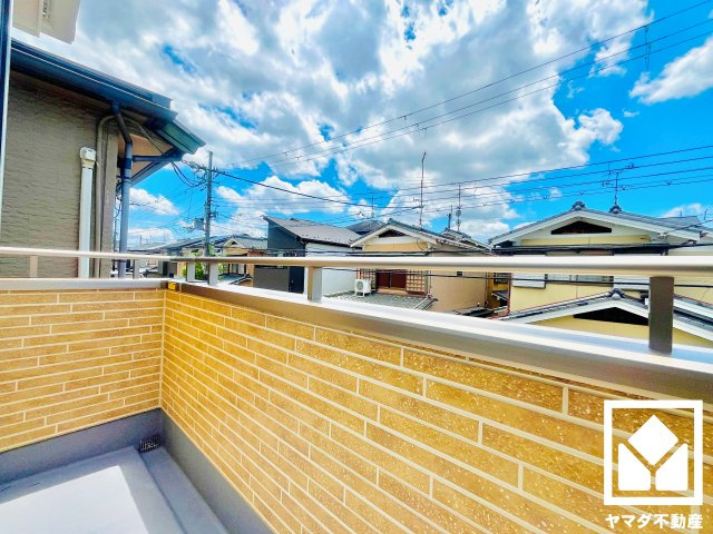 宇治市伊勢田町南遊田　1号棟のバルコニー