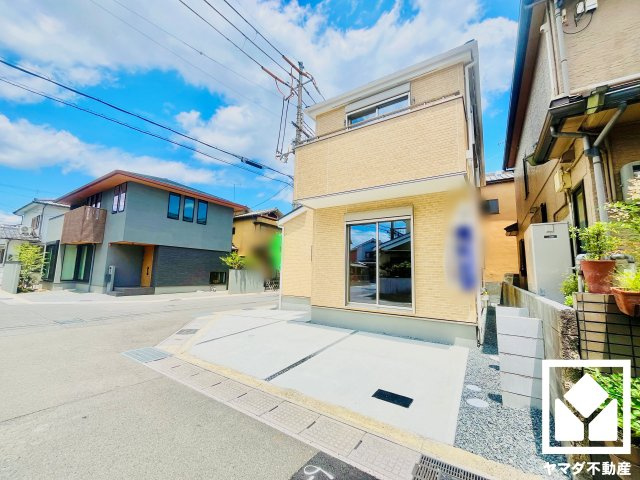 宇治市伊勢田町南遊田　1号棟の外観