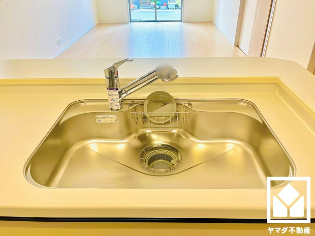 宇治市伊勢田町南遊田　1号棟のキッチン