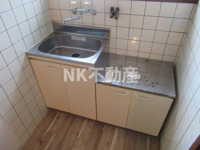 【キッチン】 | コーポフェルメール（高井田賃貸） | 使いやすいキッチンです