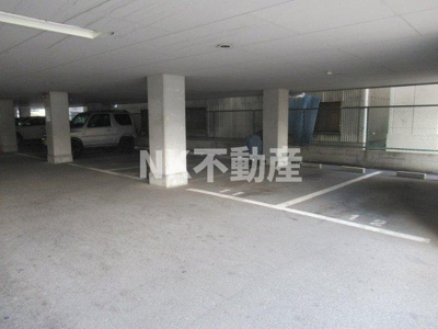 【駐車場】 | コーポフェルメール（高井田賃貸） | 空きはご確認ください