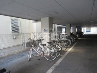 【その他共用部分】 | 駐輪場です