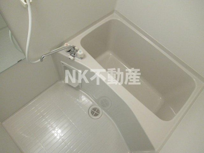 【浴室】 | シエテ東大阪（河内花園賃貸） | お風呂で日々の疲れを落としましょう