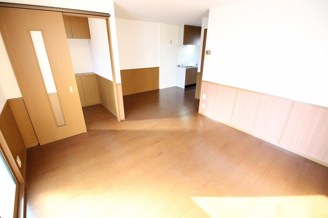 ユーキャンハイツ　Ⅱ　B棟の居間・リビング|※お部屋により仕様が異なる場合があります※