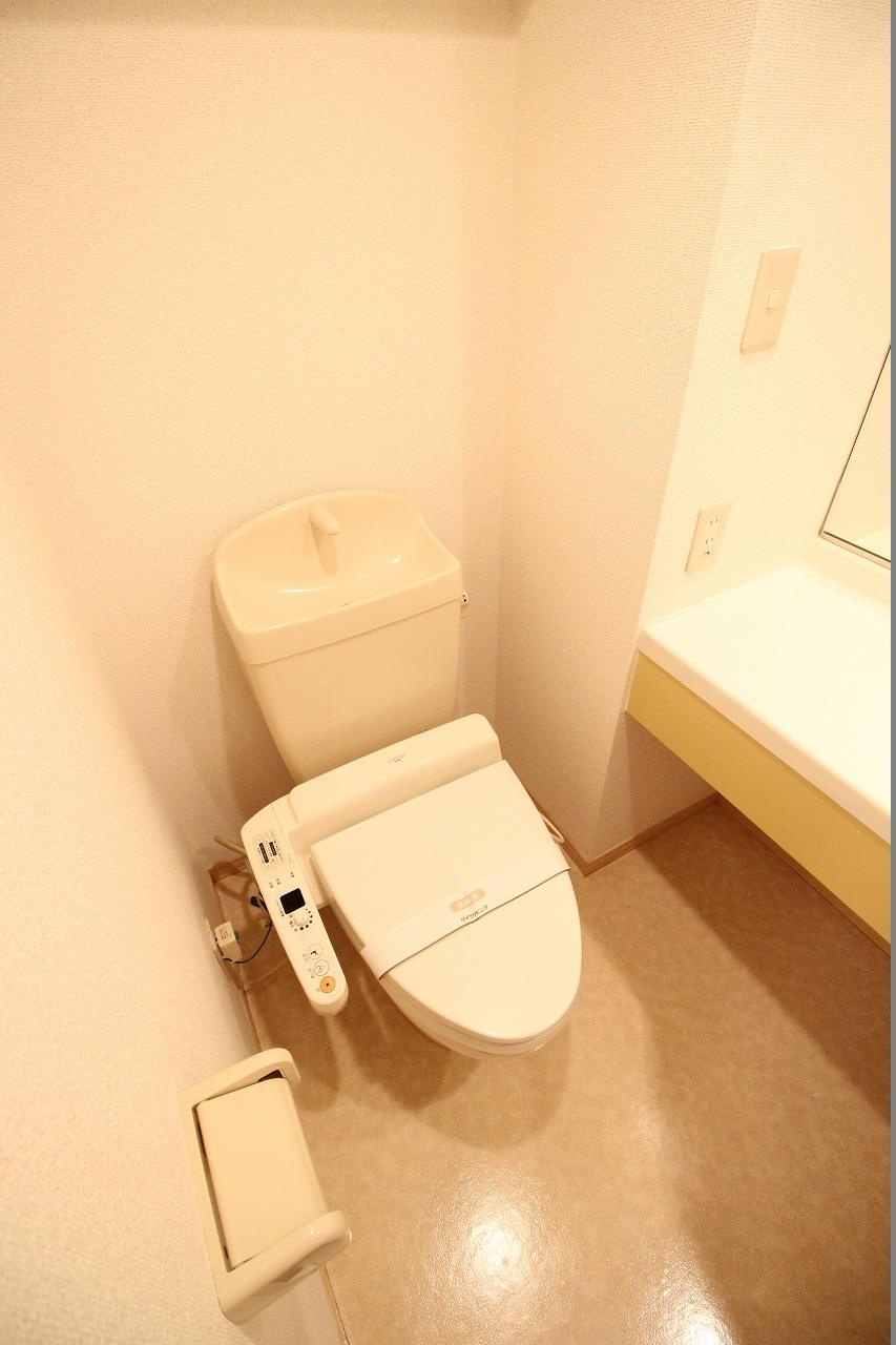 ヴィアーレのトイレ|※同物件の別のお部屋の写真です※