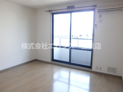 【居間・リビング】 | ソナチネの森 | リビングです