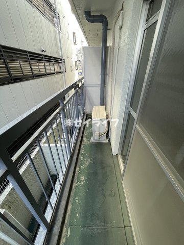 グリーンハイツ今津のバルコニー