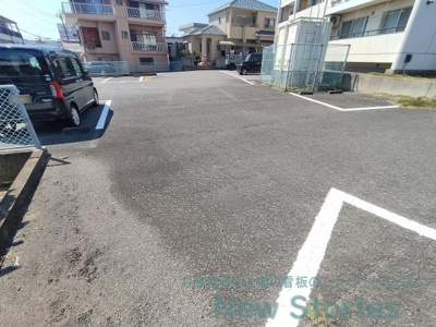 【駐車場】 | グローリア カーザ | 車をお持ちの方に嬉しい駐車場付きの物件です