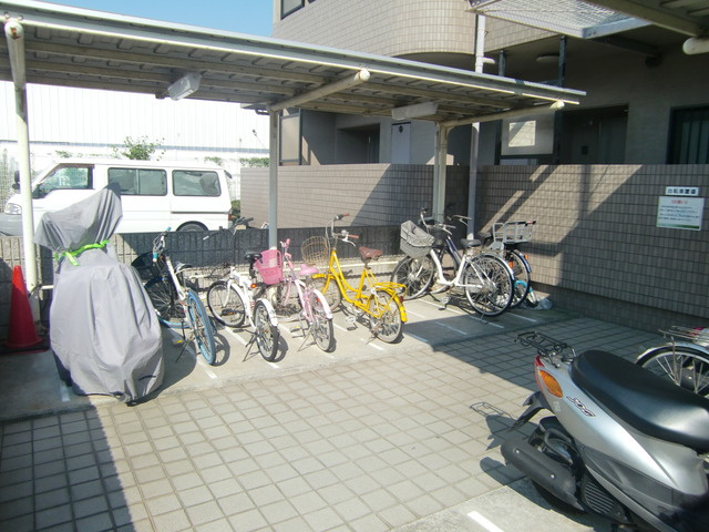 フロレセール南六甲のその他共用部分|駐輪場