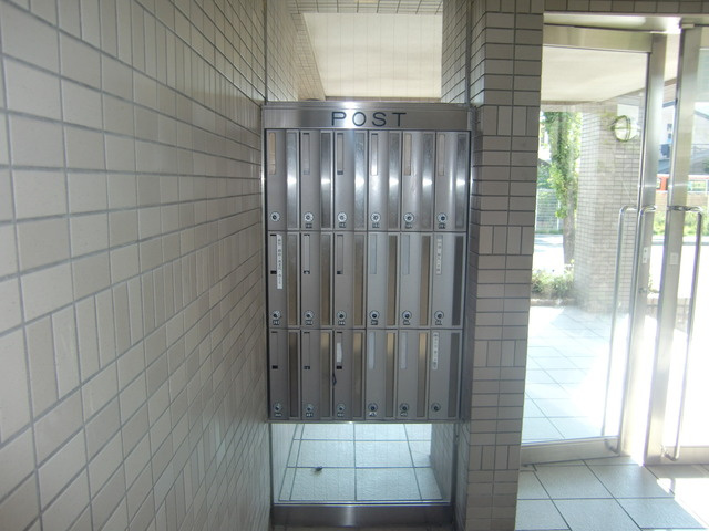 フロレセール南六甲のその他共用部分|集合ポスト