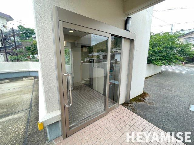 プランドールマンションのエントランス