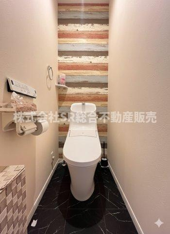 寺前町1丁目中古戸建のトイレ|トイレは2ヵ所にございます！