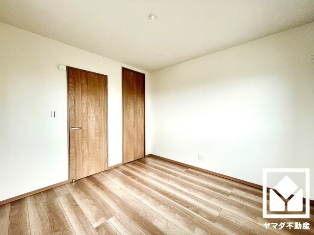 伏見区納所岸ノ下の寝室