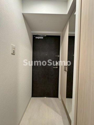 エスリード難波ALLUREの玄関