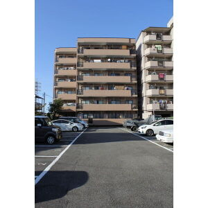 名古屋市北区西味鋺３丁目の賃貸マンションの外観