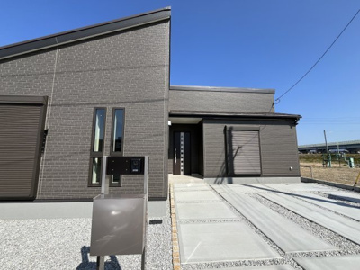 【外観】 | 【20万円ｷｬｯｼｭﾊﾞｯｸ対象物件】リーブルガーデン田原本町黒田3期 全7棟 3号棟 | 施工例写真