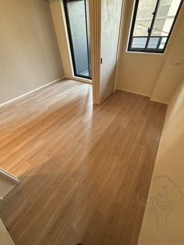 コンフォリア新大阪宮原Qの寝室