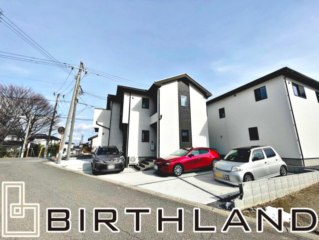 喜久田町丸山　太陽光パネル＋蓄電池＋オール電化の省エネ築浅物件の外観