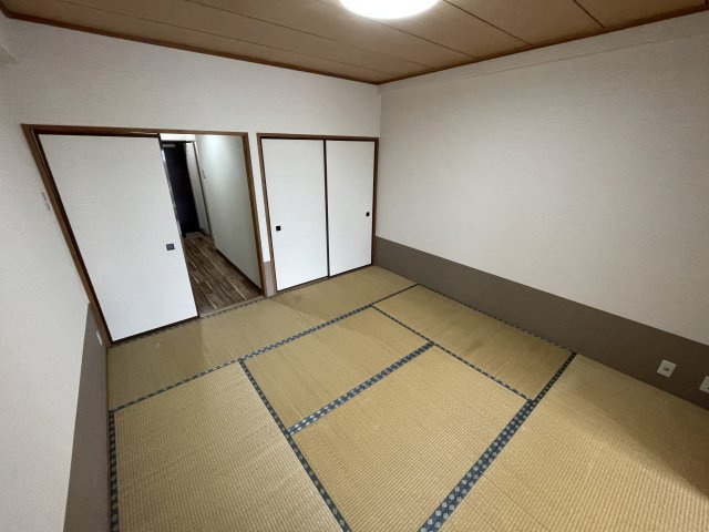 フラワーパレス白子の和室