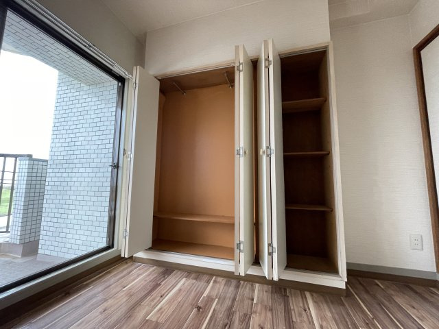 フラワーパレス白子の収納