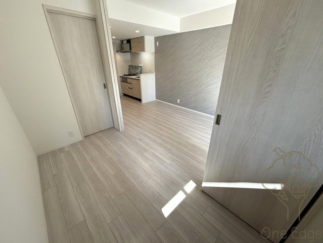 コンフォリア新大阪宮原Qの寝室