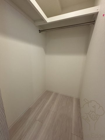 コンフォリア新大阪宮原Qの収納