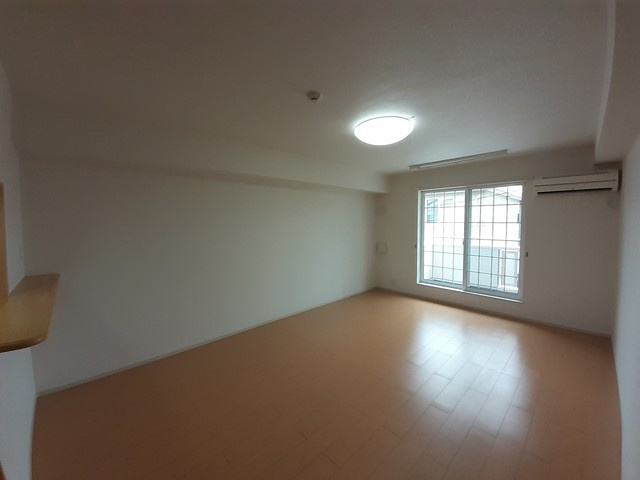 エムズ　サニーガーデンⅢの居間・リビング|居室・リビング