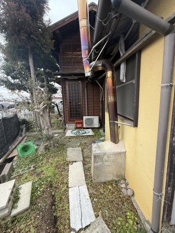 蒲原店舗の庭