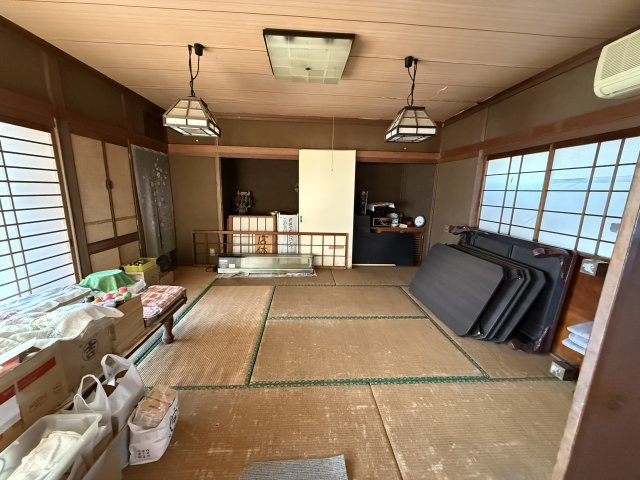 蒲原店舗のロビー
