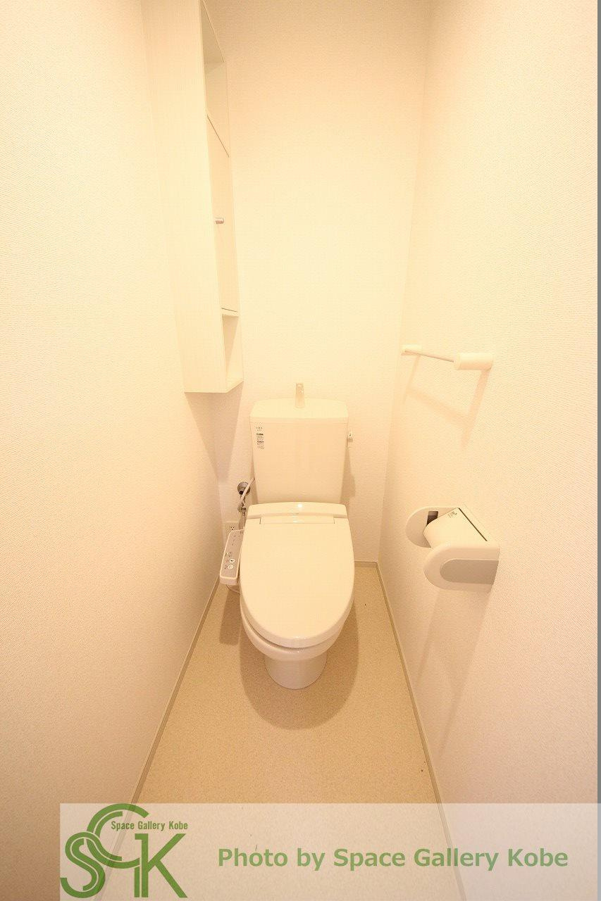 ソレイユ玉津のトイレ|※同物件の別のお部屋の写真です※
