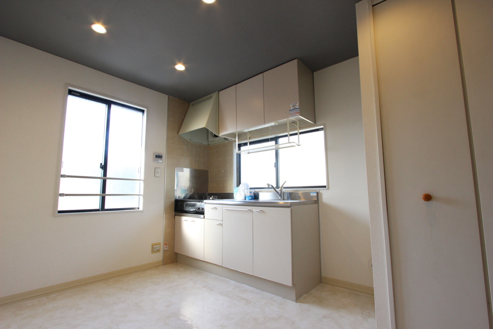 ファームスクエア一番館