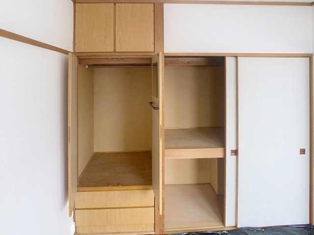 ハイツマロニエ2番館の収納